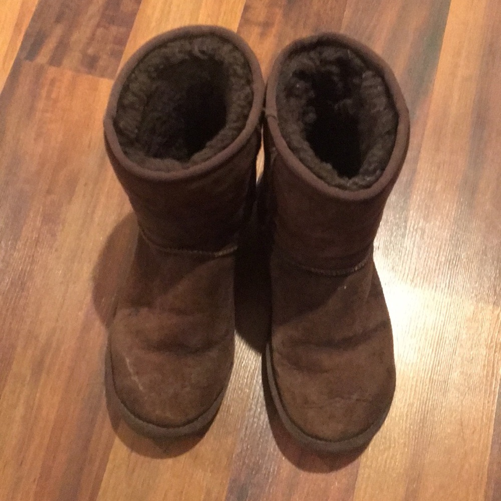 Classic Ugg short boots